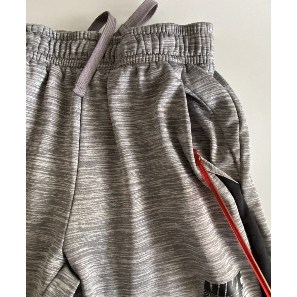 Nike Dri-FIT Boys Large Gray Straight Leg Sweatpants Athletic Joggers - Picture 4 of 13